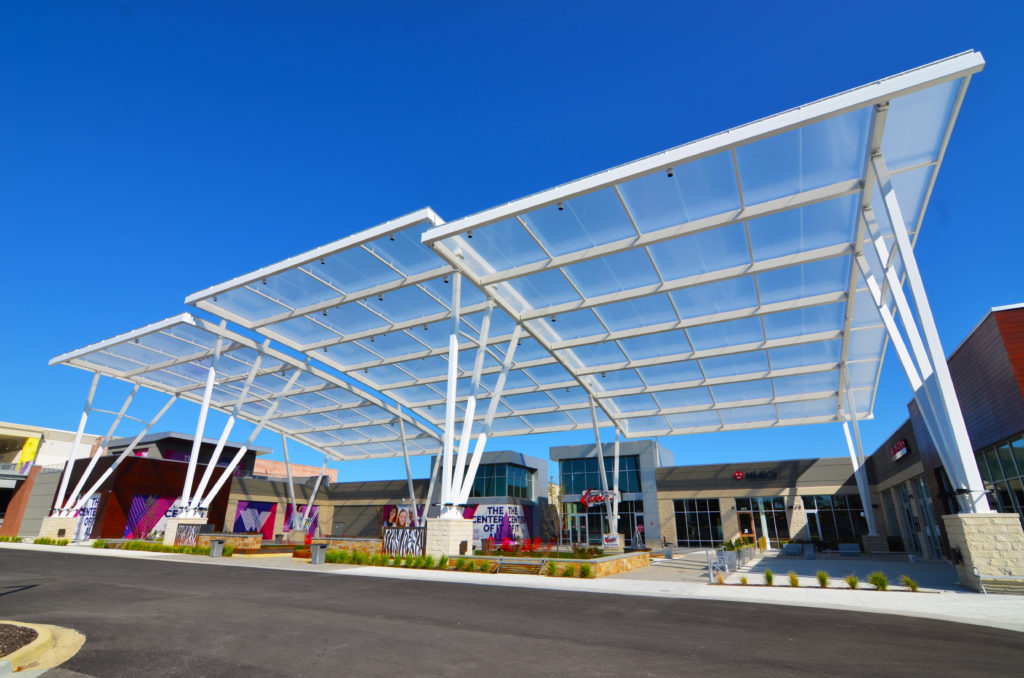 Ward Parkway Mall exterior canopy